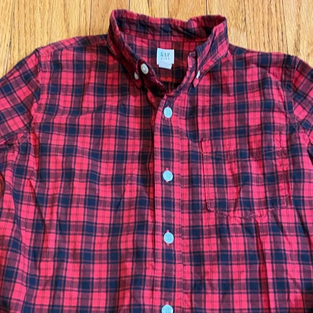 GAP stylish plaid